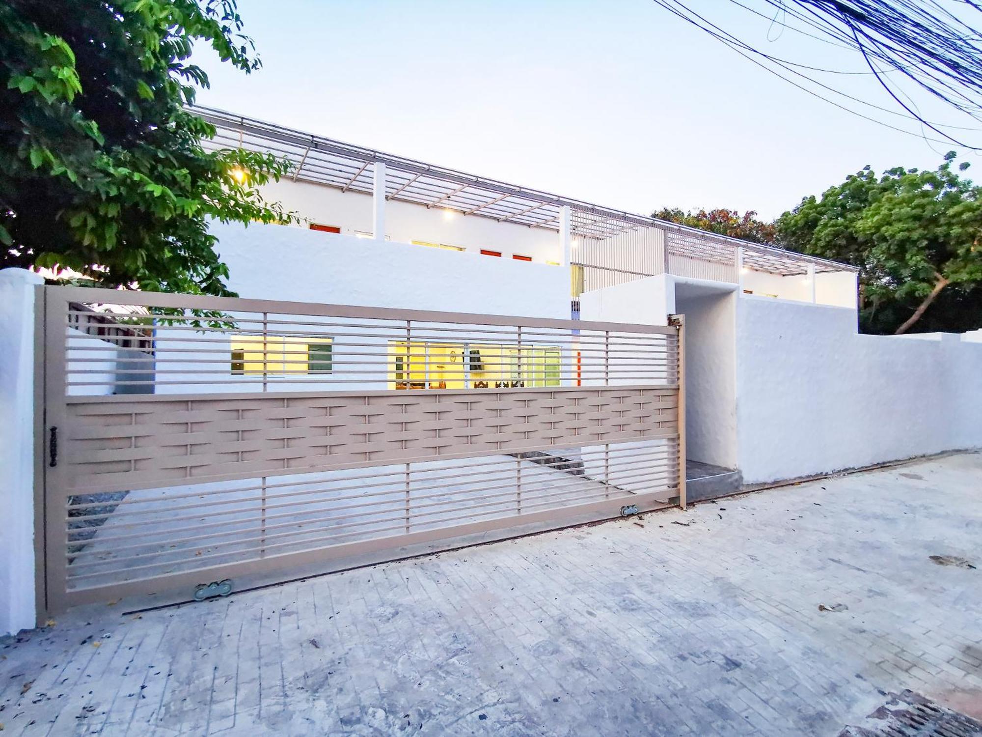 Thepprasit Cosy Villa Pantai Jomtien Bagian luar foto