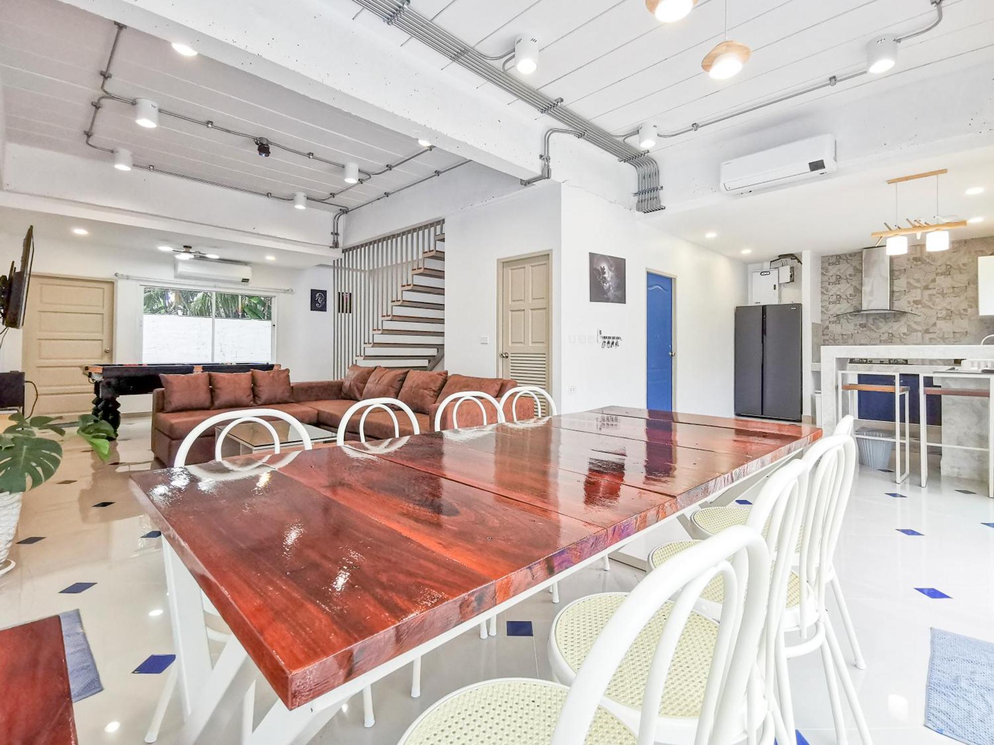 Thepprasit Cosy Villa Pantai Jomtien Bagian luar foto